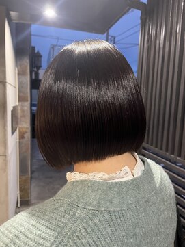 ミルバイアンフィニー(MIL by INFINI) ぱつっとボブ×ストレート