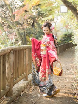 ラフウィーブ(Laugh Weave)の写真/訪問着・小紋、留袖、振袖、袴（メンズ含む）、七五三など幅広く対応可能！花嫁支度のプランも有！