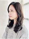 韓国風ダークトーン×顔周りレイヤーの美人ヘア