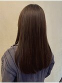 ベージュブラウン