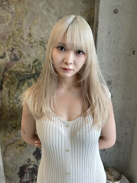 ソル ジングウマエ(SOL JINGUMAE) 《ホワイトベージュ×レイヤーカット》