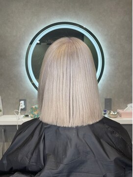 ミストプラス(MIST+) ホワイトカラー