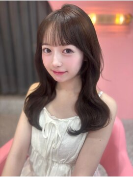 ボタン シブヤ(VOTAN SHIBUYA) ベージュ/韓国ヘア/渋谷/レイヤー/顔まわり/前髪