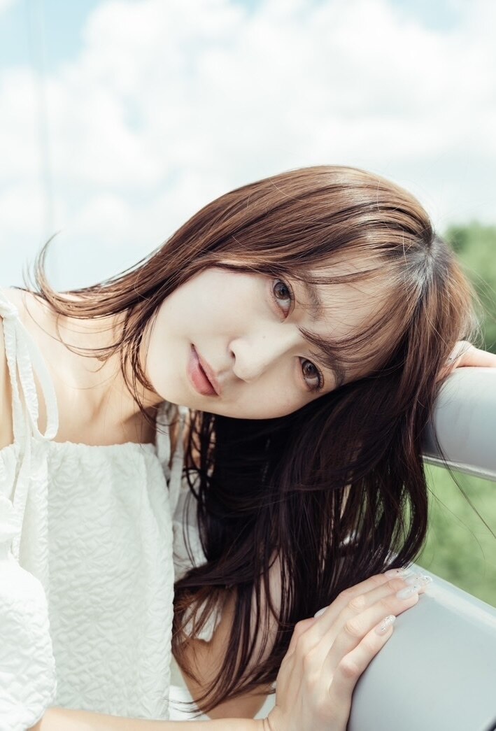 《人気No.1》カット+カラー+Aujuaミドルトリートメント　13300円