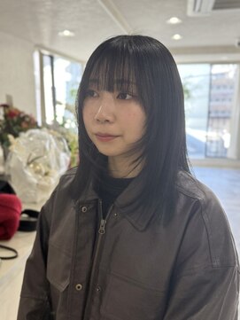 ホワイト(WHITE) レイヤーカット×髪質改善カラー