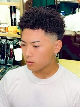 プロショップウェーブ セカンド(PRO SHOP WAVE II) スペインカール/グランジ/メンズパーマ/アクティブショート/針金