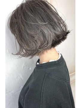 キャパ(CAPA) ２０代/ブリーチカラー(茅ケ崎/ブリーチカラー/ダブルカラー)