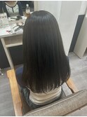 暗めオリーブ