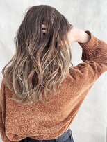 ムウ 難波(MOU)&nbsp;ハッシュカットフルバング似合わせカットレッドブラウン20代30代