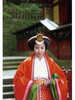 エッチ美容室 本店 和装婚礼　十二単　大垂髪（おすべらかし）