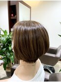 ハイライトカラー  柔らかショートボブスタイル
