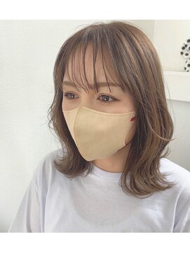 エキップクーラージュグラン 小顔シースルーバング外はねレイヤーボブ