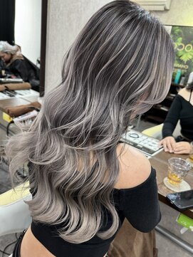 ルーゼン(LUXEN) 【LUXEN】ホワイトバレイヤージュ