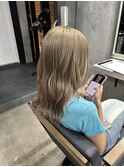 ヘーゼルベージュ