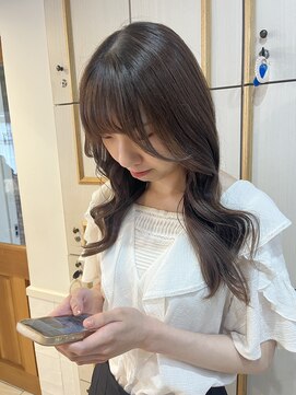 ネオリーブ チロル 横浜西口店(Neolive CiroL.) 柔らかアッシュブラウン×顔まわりカット　韓国風ヘア