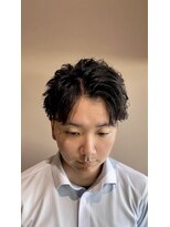 リット(lit.)&nbsp;フェザーパーマ　毛流れ　ツーブロック　刈り上げ　ショート