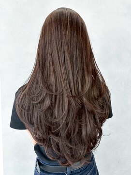 ロンググレージュ韓国ヘア顔周りレイヤー_ba564072