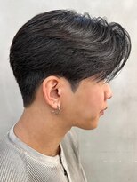 ニコトウキョウ 新宿(nico TOKYO)&nbsp;センターパートウルフショートネープ襟足あり
