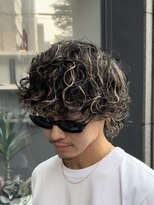 ノイセルヘアー(Noisyle Men's hair) リバースセンターパート/ニュアンスパーマ/ダウンバング/MEN'S◎