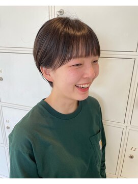 アース 鶴岡店(HAIR&MAKE EARTH) 丸みショート