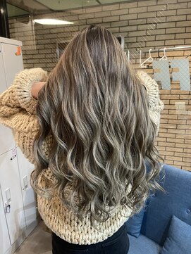 ラフ(LAFF) #黒髪#ボブルフ#ネビージュ#小顔#ワンレン