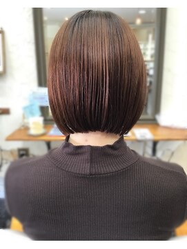 ビーカット(Be cut) 切りっぱなしボブ