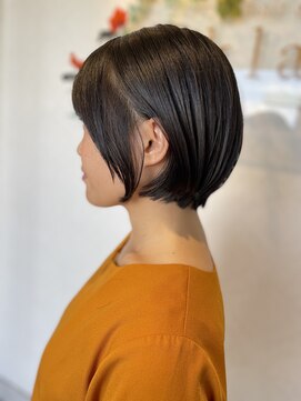 ヴァンカウンシル 伊那(VAN COUNCIL) 毛流れおしゃれ☆丸みショートボブ