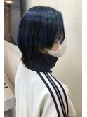 ディープブルー×ブラック×ウルフカット