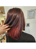 赤髪ミディアムヘア