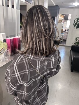 キング 枚方店(K!ng) 【枚方、高槻、梅田】ホワイトハイライト