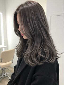 エル 新小岩(elu) 美髪/ワイドバング/レイヤーカット/くすみベージュ/新小岩駅