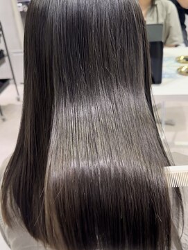 ヨーク(YOKE) 【YOKE】セピアグレージュオリーブグレージュ縮毛矯正薄め前髪