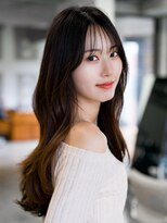 エインアンリー 明治神宮前(AIN.ANLY.)&nbsp;☆イメチェン外ハネボブパーマ美髪ワイドバングインナーカラー