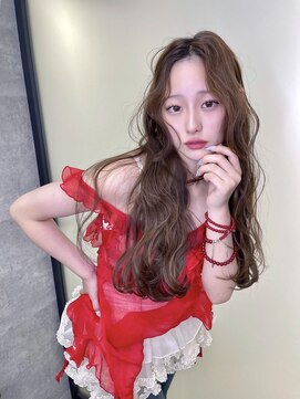 リリー(Lilley) ピンクブラウン×小顔レイヤー×韓国風巻き×髪質改善