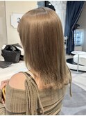 オリーブグレージュ秋カラーハイトーンカラー