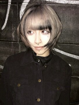 オルン(ORGN.) ☆黒デザインで引き締め☆ グランジ　シルバー　デザインカラー