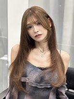 ロムーク 表参道(LOMKH)&nbsp;ロングレイヤーカット顔周りシールエクステ春ヘーゼルグレージュ