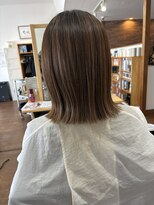 エヌ(N)&nbsp;中明度ハイライト
