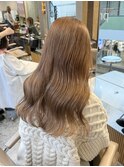 表参道ミルクティーベージュミディアムレイヤーケアブリーチ前髪