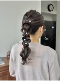 ヘアアレンジお呼ばれヘア結婚式ヘア編みおろしパールアレンジ