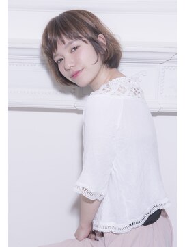 ソワリー 栄(THOiRY) 小顔カットが得意なスタイリストby坂元