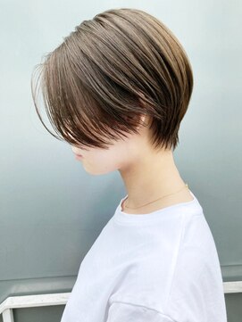 アルバム 渋谷パルコ(ALBUM) タイトショート_フォギーベージュ耳かけウェーブパーマ_ba294083