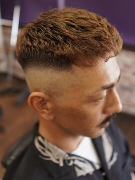 バーバーズ ストーリア(BARBERS STORIA) クロップ