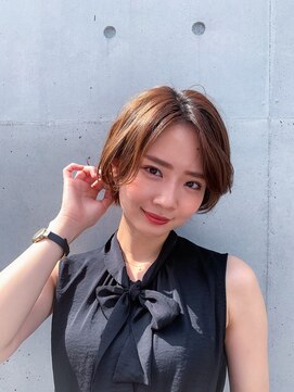 ホワイエ(Foyer) 大人ショート