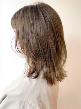 ネイヴィル オモテサンドウ(navile omotesando) *ソフトウルフ×ベージュカラー*