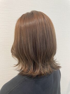 アムール(Amour) くびれミディ♪【インナーカラー/イヤリングカラー/八王子】