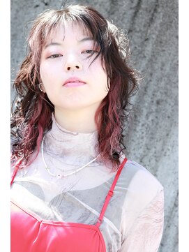 ステラ ヘア デザイン サロン(STELLA hair design salon) ウルフカット　パーマ　インナーカラーピンク　S