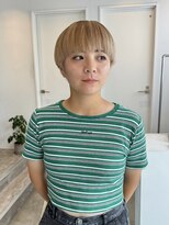 ロカ 表参道(loka)&nbsp;ホワイトブロンド/マッシュショート[表参道/ブリーチ]Mai