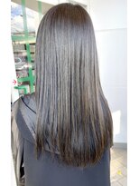 フー バイ セリナ(Fuu.by serina)&nbsp;暗めオリーブグレージュ