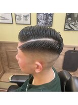 トウキョウバーバーヴァッシュ 北千住店(Tokyo Barber VASH)&nbsp;ツーブロックマッシュ/波巻き/ハイライト/束感[北千住/理容室]